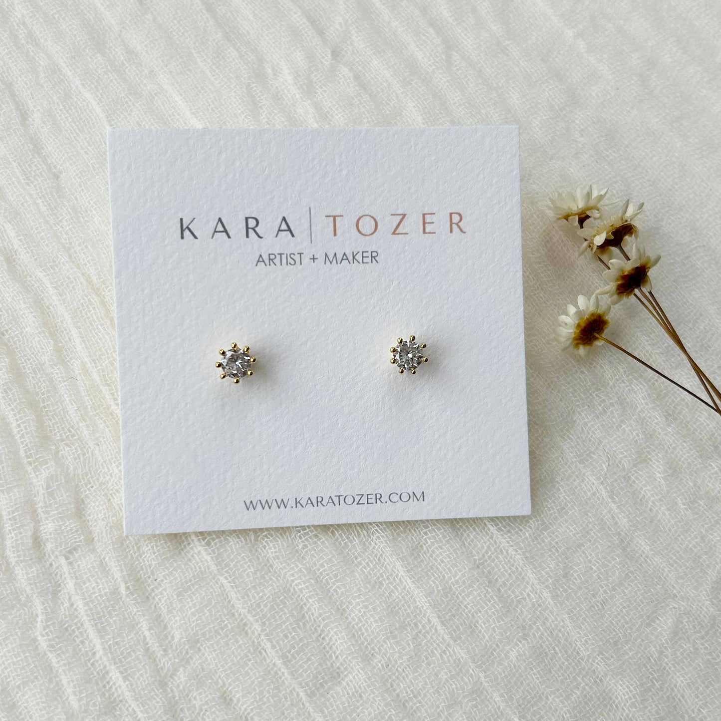 Gold Solitaire Studs
